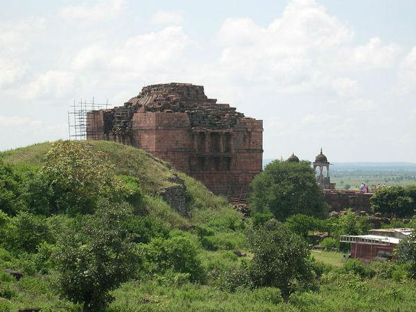 പുറംഭിത്തിയില്ലാത്ത ക്ഷേത്രം