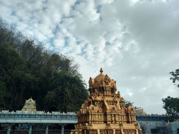 അതിശക്തമായ ക്ഷേത്രം