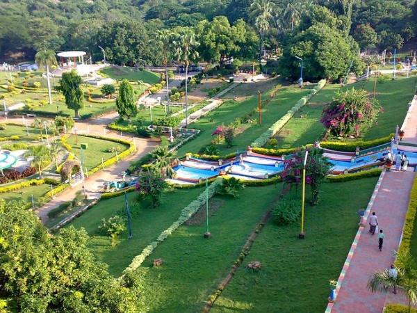 ക്രൊക്കൊഡൈല്‍ പാര്‍ക്ക്