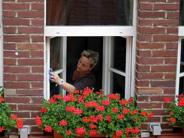 താമസസ്ഥലം വെളിപ്പെടുത്തുക