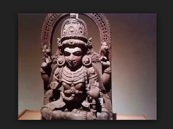 ദാരുശില്പങ്ങള്‍ 