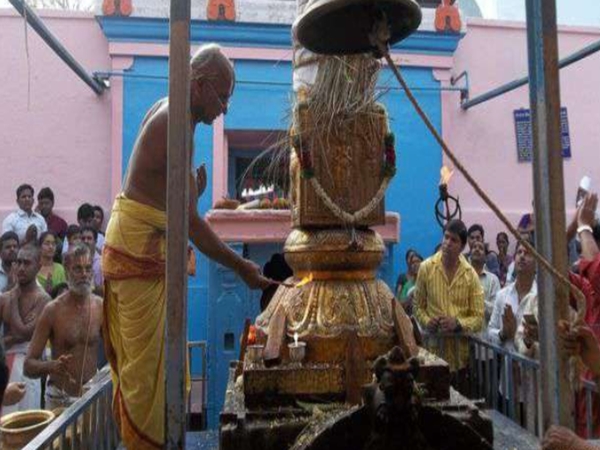 വിസ ക്ഷേത്രം 