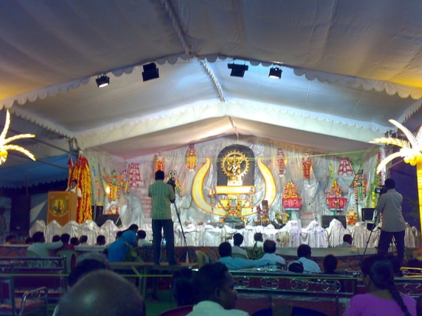 വ്യത്യസ്ത രാജവംശങ്ങള്‍