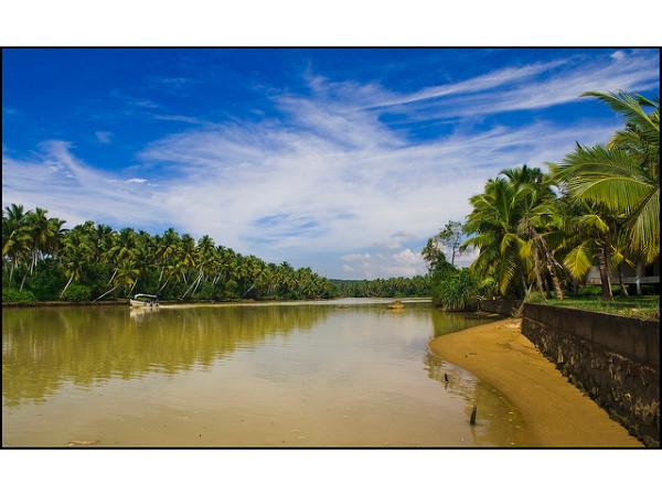 പൂവാര്‍