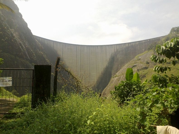 കമാനാകൃതി