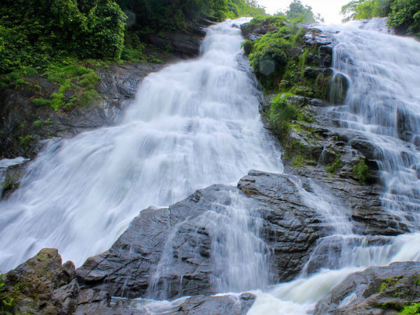 അരീക്കല്‍ വെള്ളച്ചാട്ടം