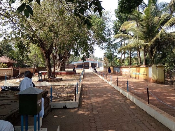 സന്യാസിമാര്‍ക്ക് പ്രവേശനമില്ലാത്ത ക്ഷേത്രം