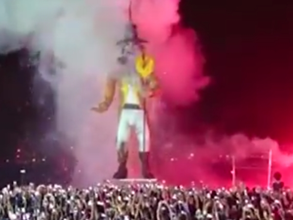 പപ്പാഞ്ഞിക്ക് തീകൊളുത്തല്‍ 