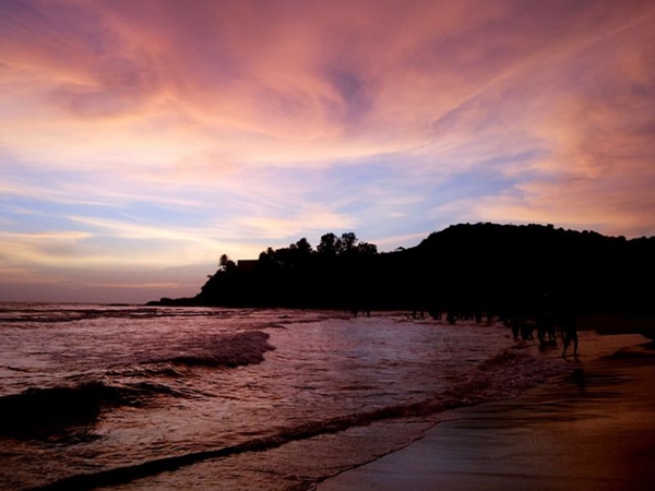 ഗ്രാന്‍ഡ്മദേഴ്‌സ് ഹോള്‍ ബീച്ച്