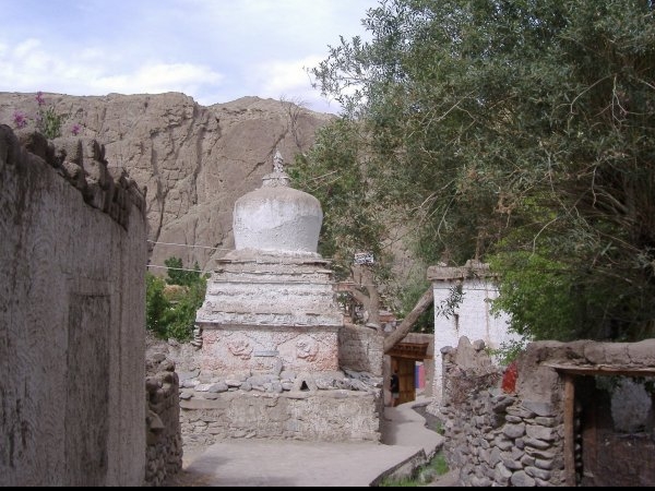 ആല്‍ചിയിലെ ക്ഷേത്രങ്ങള്‍