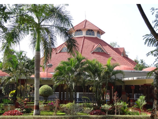 റീജിയണല്‍ സയന്‍സ് സെന്റര്‍ ആന്‍ഡ് പ്ലാനെറ്റോറിയം കോഴിക്കോട്