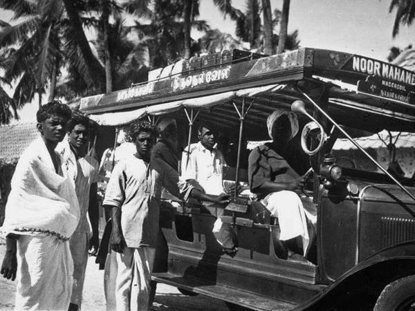 തമിഴ്‌നാട്ടിലെ ആദ്യ ബസ്