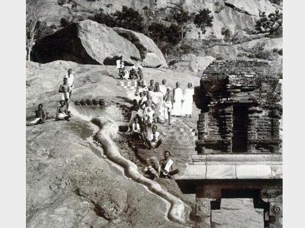 നിര്‍മ്മിതിയുടെ അതിശയം