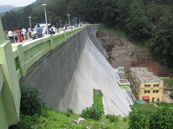 മാട്ടുപെട്ടിയിലെ കാഴ്ചകള്‍