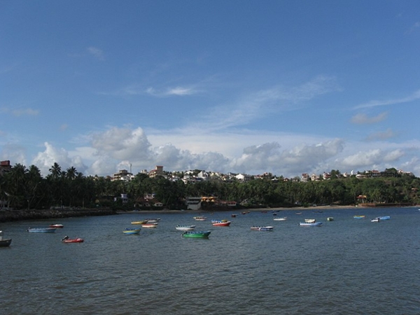 സന്തോഷിക്കാന്‍ മാത്രം