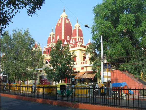 ഏഴരഏക്കറിലെ മഹാക്ഷേത്രം