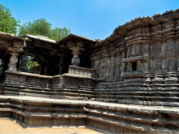 2004 ലെ പുനര്‍നിര്‍മ്മാണം