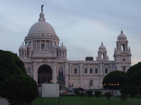 15 വര്‍ഷം നീണ്ടു നിന്ന നിര്‍മ്മാണം