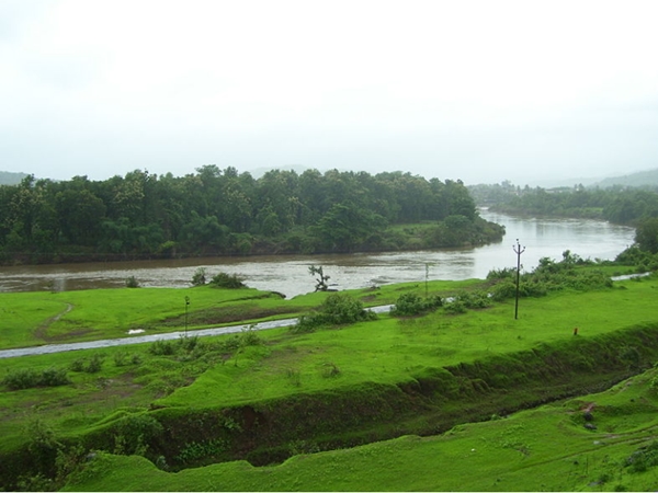 പൂനെയും കൊങ്കണും