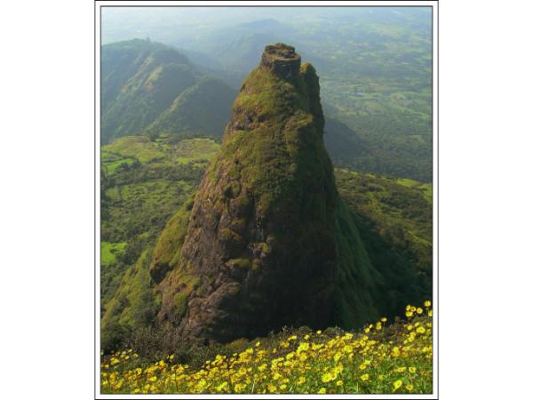 കാലവന്തിന്‍ ദുര്‍ഗ്