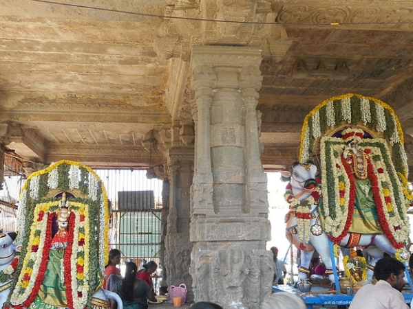 27 നക്ഷത്രങ്ങളും 12 രാശിയുമുള്ള ഒറ്റക്കല്ല്