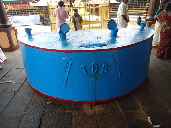 ചുവര്‍ചിത്രങ്ങള്‍ 