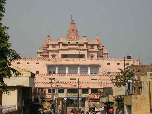 കേശവ ദേവ് ക്ഷേത്രം, ഉത്തര്‍പ്രദേശ് 