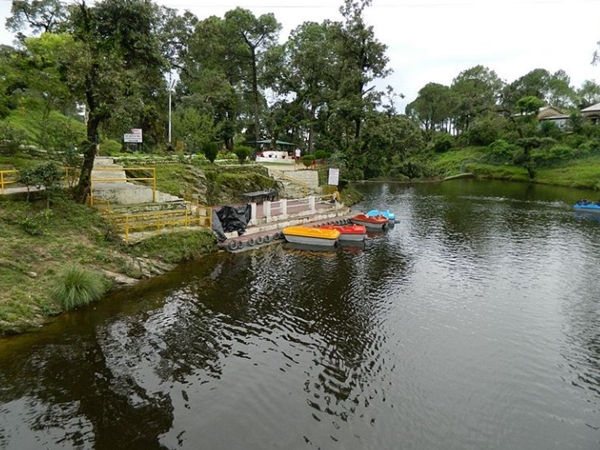 ആകര്‍ഷണങ്ങള്‍