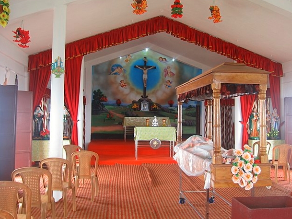 കുരിശുമല ആശ്രമം