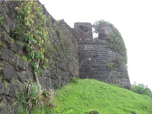  കോര്‍ലായ് കോട്ടയെക്കുറിച്ച് ഒരല്പം