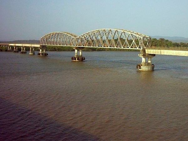 കൊങ്കണ്‍ റെയില്‍വേ പാത