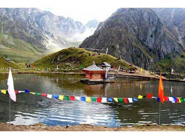 എന്തുകൊണ്ട് ഇവിടെ പോകണം