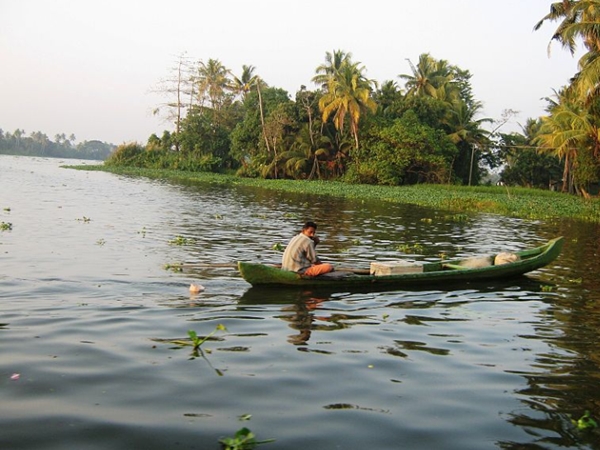 കായല്‍ കാഴ്ചകള്‍