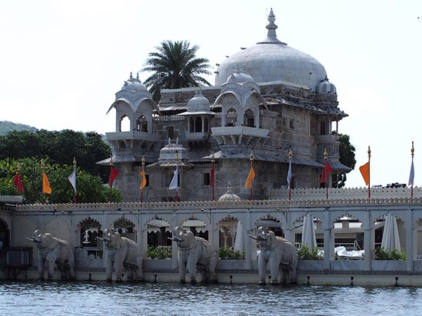 ജഗ് മന്ദിർ