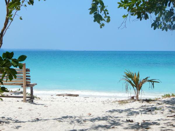 ഐലന്‍ഡ് ഹോപ്പിങ് 