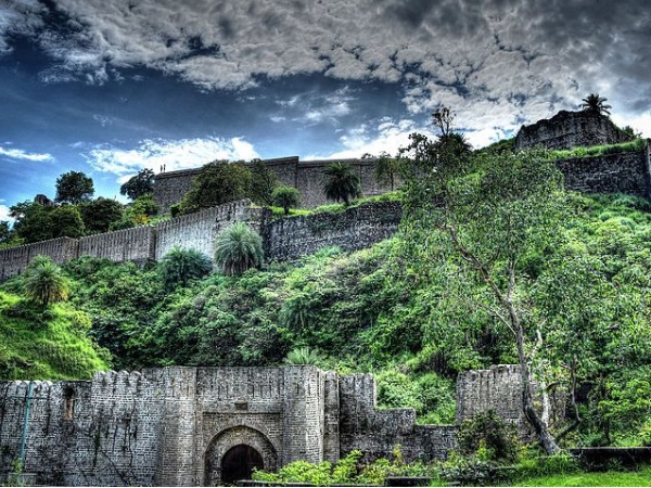 ഇന്ത്യയിലെ ഏറ്റവും പുരാതന കോട്ട