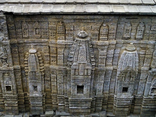 ചരിത്രവും പുരാണവും കൂടിക്കുഴയുമ്പോൾ