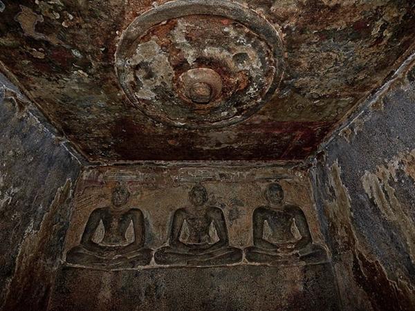 ചിത്തനവാസല്‍ ഗുഹ 