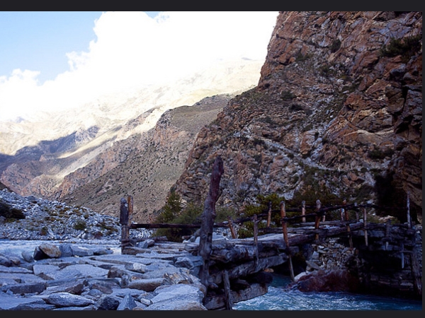  സൻസാർ-ചാദാർ ട്രക്ക്