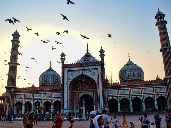 അല്പം ചരിത്രം