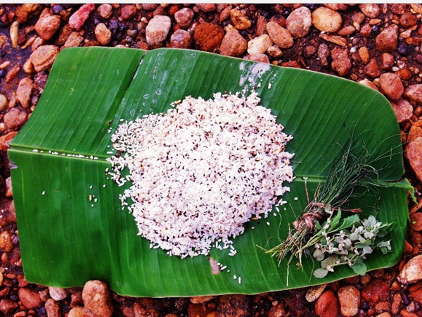 അമ്മയെ വധിച്ച പാപം തീർക്കാൻ