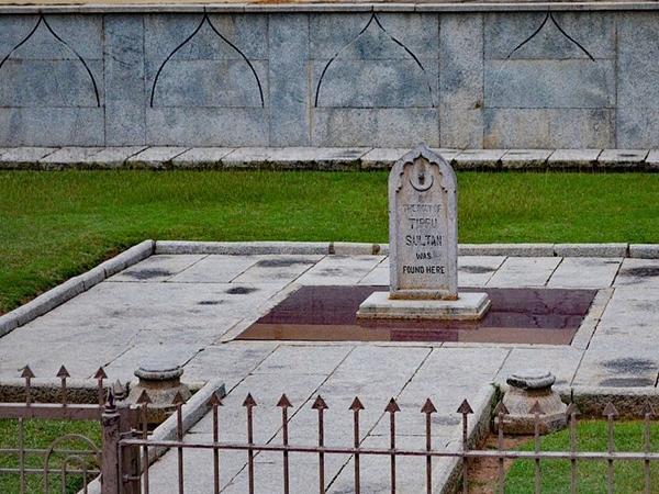 ബ്രിട്ടീഷുകാരുമായുള്ള യുദ്ധം