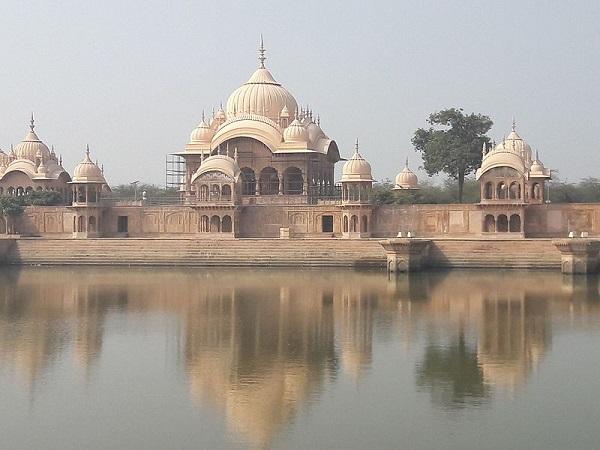 എങ്ങനെ എത്തിച്ചേരാം? 