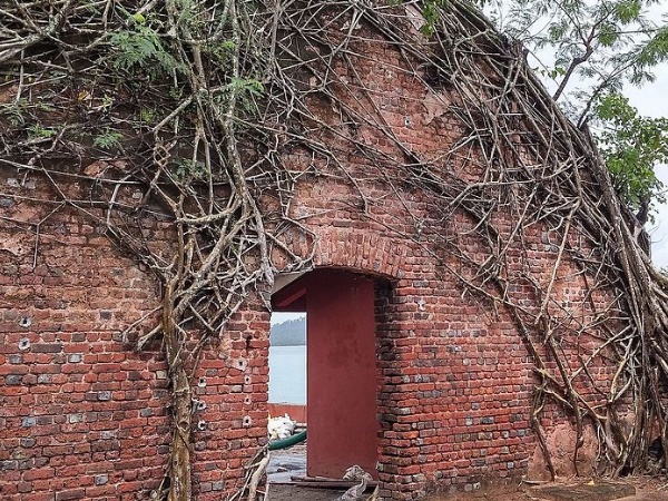 എത്തിച്ചേരുവാൻ