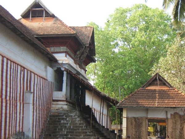 പേരുവന്ന വഴി