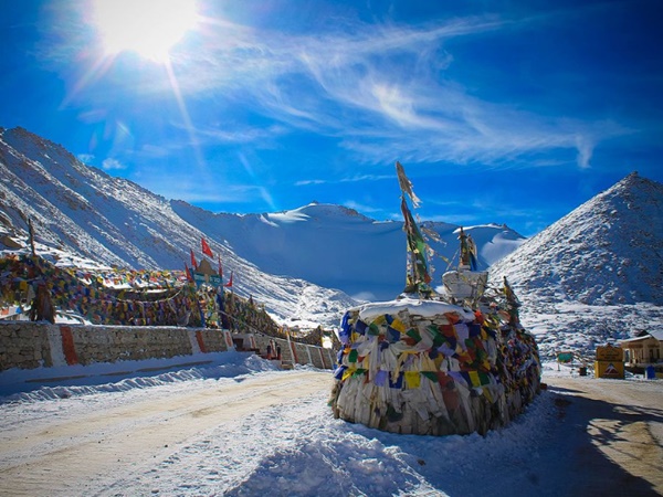 എങ്ങനെ എത്താം ?