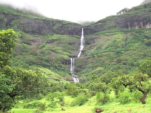 മൺസൂൺ ഡെസ്റ്റിനേഷൻ
