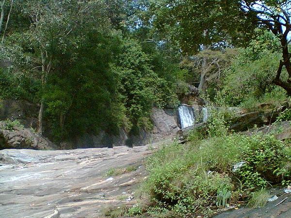 സെമ്പകത്തോപ്പ്