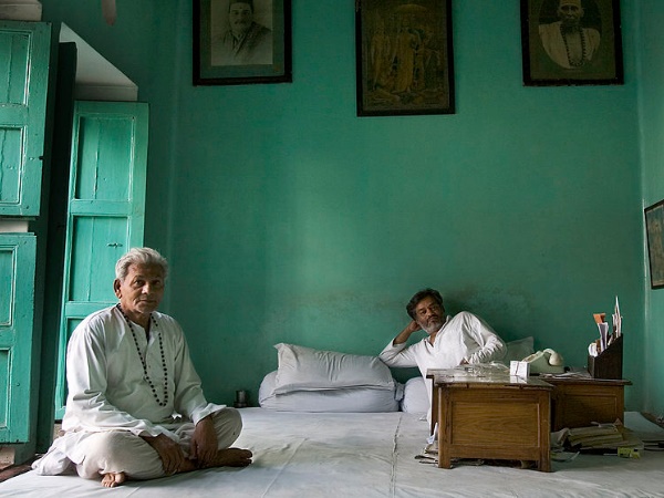 ആർക്കാണ് പ്രവേശനം ?