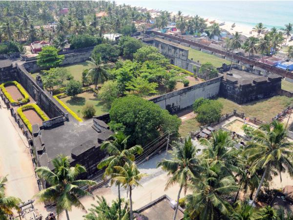 അഞ്ച്തെങ്ങ് കോട്ട